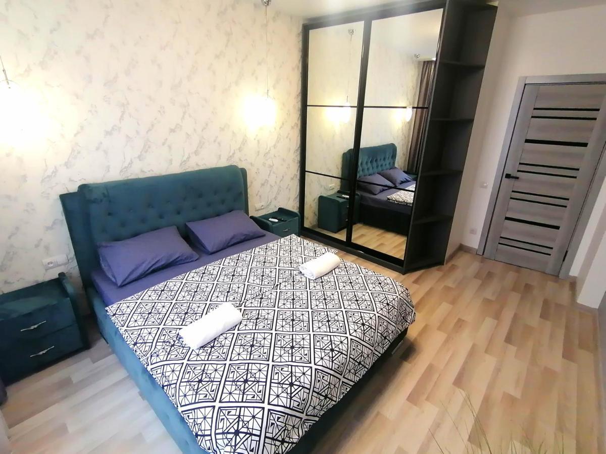 Новобудова Сам Центр Вул Шевченка 60 Оперний 10Хв Apartman Lviv Kültér fotó